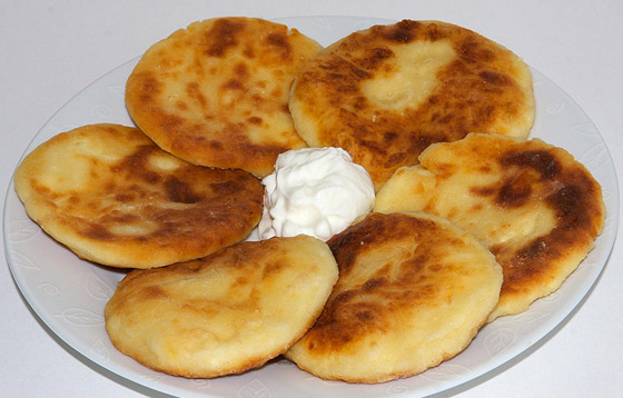 إليكم طريقة عمل بان كيك بالجبنة البيضاء المميزة للسحور صورة رقم 9