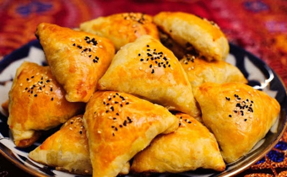 إليكم طريقة تحضير فطائر البطاطس المهروسة الشهية صورة رقم 3