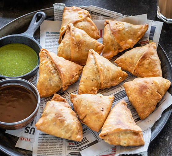 إليكم طريقة تحضير فطائر البطاطس المهروسة الشهية صورة رقم 8