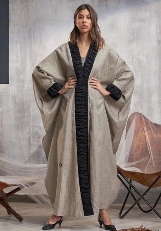 بالصور: موديلات عبايات وجلابيات ملونة موضة 2020 للحجر المنزلي صورة رقم 15 بالصور: موديلات عبايات وجلابيات ملونة موضة 2020 للحجر المنزلي صورة رقم 15