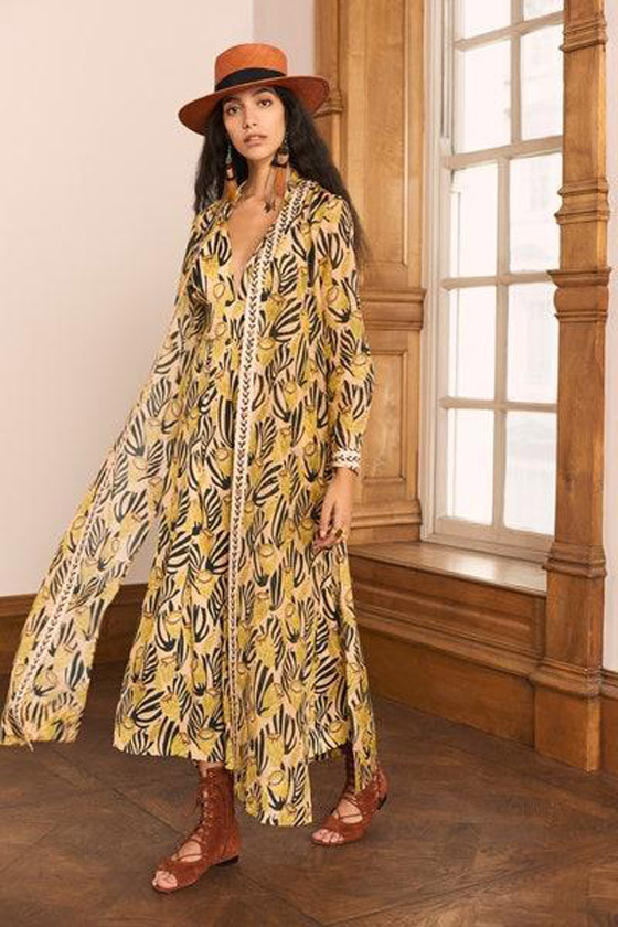 صور: أبرز صيحات القفاطين الرائجة لرمضان 2020 من أهم الدور العالمية صورة رقم 7 صور: أبرز صيحات القفاطين الرائجة لرمضان 2020 من أهم الدور العالمية صورة رقم 7