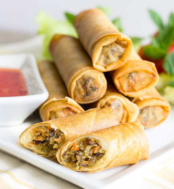 إليكم طريقة تحضير سبرينغ رول بالدجاج بالطعم الشهي والطيب صورة رقم 3