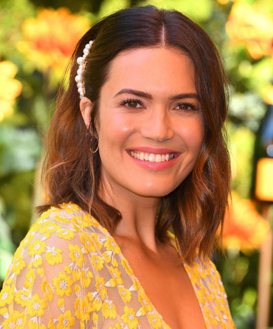 صور: تسريحات شعر ناعمة سهلة من النجمات.. مثالية لجلسات رمضان صورة رقم 2 صور: تسريحات شعر ناعمة سهلة من النجمات.. مثالية لجلسات رمضان صورة رقم 2