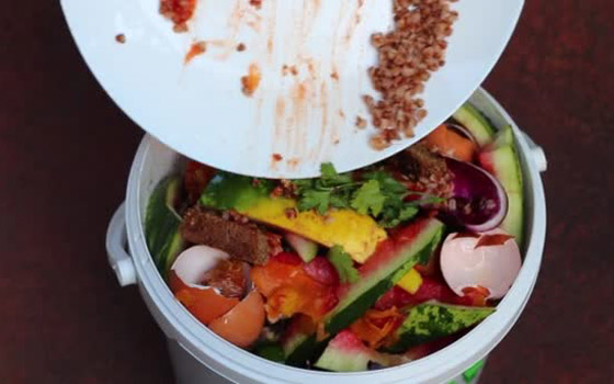 لا ترم أموالك في القمامة! 7 نصائح لمنع إهدار الطعام في شهر رمضان صورة رقم 7