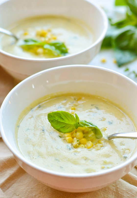 إليكم طريقة تحضير شوربة ذرة بالأعشاب الشهية والمميزة صورة رقم 5