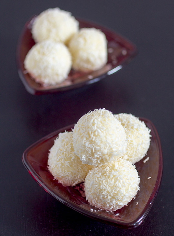 حلوى الرافاييلو وكرات جوز الهند في المنزل: وصفة سهلة ومكونات بسيطة صورة رقم 10