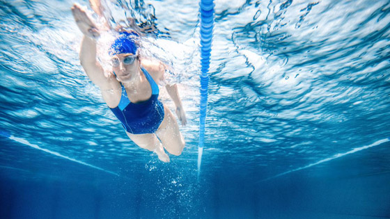 هل ينتقل كورونا في البحر وأحواض السباحة؟ صورة رقم 2