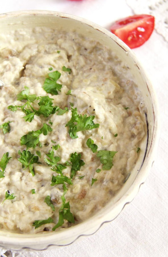 إليكم طريقة تحضير سلطة الباذنجان الطيبة والخفيفة للرجيم صورة رقم 3 إليكم طريقة تحضير سلطة الباذنجان الطيبة والخفيفة للرجيم صورة رقم 3