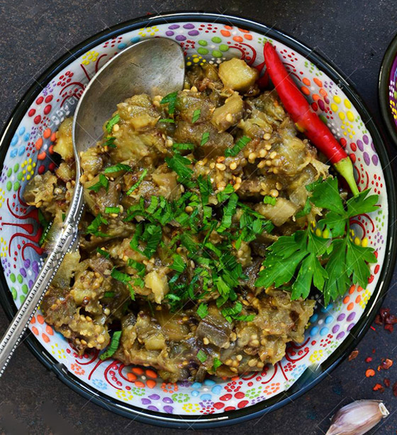 إليكم طريقة تحضير سلطة الباذنجان الطيبة والخفيفة للرجيم صورة رقم 5 إليكم طريقة تحضير سلطة الباذنجان الطيبة والخفيفة للرجيم صورة رقم 5