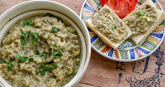 إليكم طريقة تحضير سلطة الباذنجان الطيبة والخفيفة للرجيم صورة رقم 6 إليكم طريقة تحضير سلطة الباذنجان الطيبة والخفيفة للرجيم صورة رقم 6