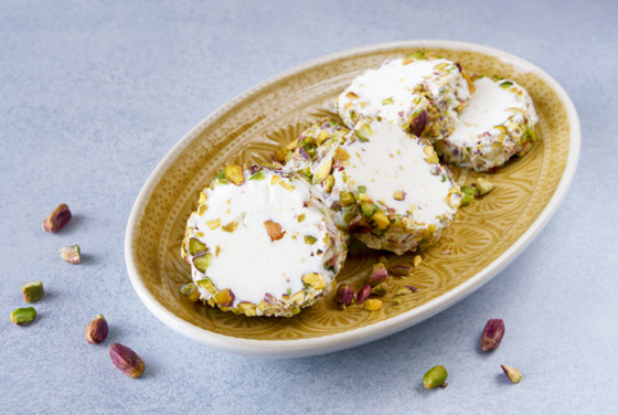 إليكم وصفة بوظة البكداش العربية اللذيذة والمنعشة في الصيف صورة رقم 4