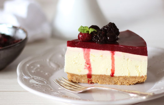 إليكم الطريقة الصحيحة لتحضير تشيز كيك بارد بدون فرن في المنزل صورة رقم 7