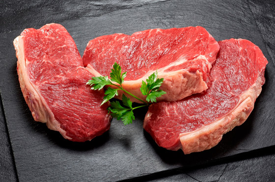 في متناول الجميع.. إليكم 10 أطعمة تقوي البصر والعين صورة رقم 9