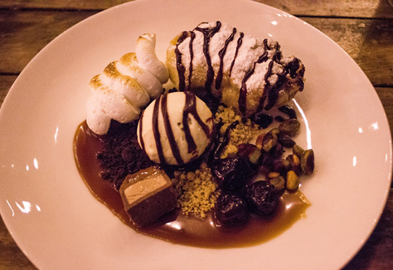 غير عادية ولكن شهية.. إليكم 10 أطباق طعام غريبة ولذيذة حول العالم صورة رقم 10