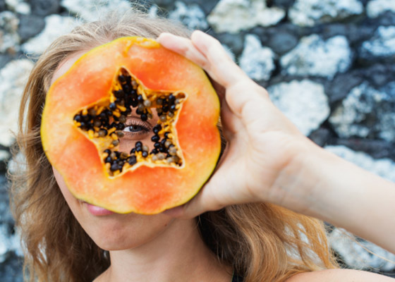 إليكم قائمة بأفضل الماسكات المصنوعة منزليا للعناية بالبشرة صورة رقم 3