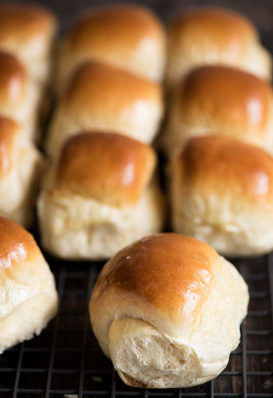 إليكم طريقة تحضير الخبز بالحليب الهش والسهل والشهي صورة رقم 8