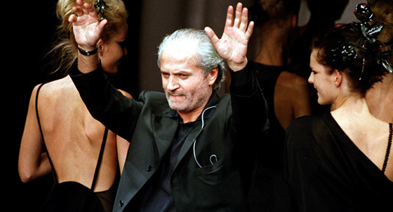 فيرساتشي.. قصة الرجل الذي صمَّم ملابس الملكات والأميرات وقُتل في ظروف غامضة صورة رقم 6