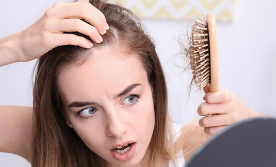 الشعر يقع بعد ظرف نفسي صعب.. ما العلاقة بين الإجهاد وتساقط الشعر؟ صورة رقم 5