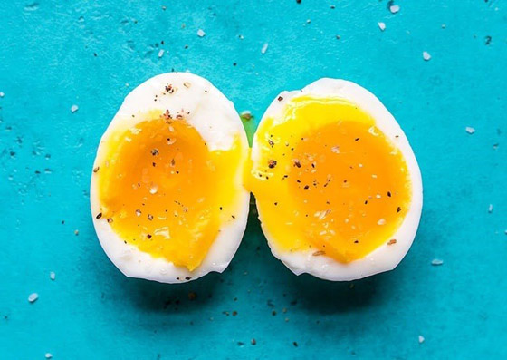  5 أطعمة تعزز نمو الشعر وتمنع تساقطه صورة رقم 1