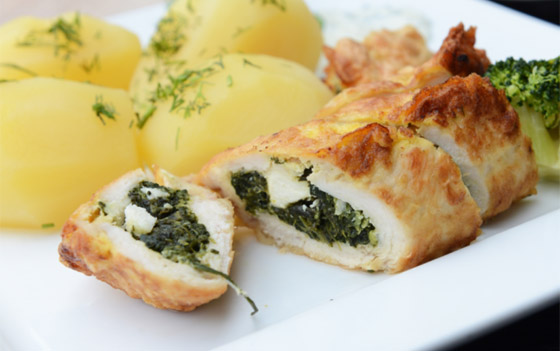 طريقة تحضير رولات الدجاج بالسبانخ والجبن للرجيم بطعم شهي ومميز صورة رقم 1