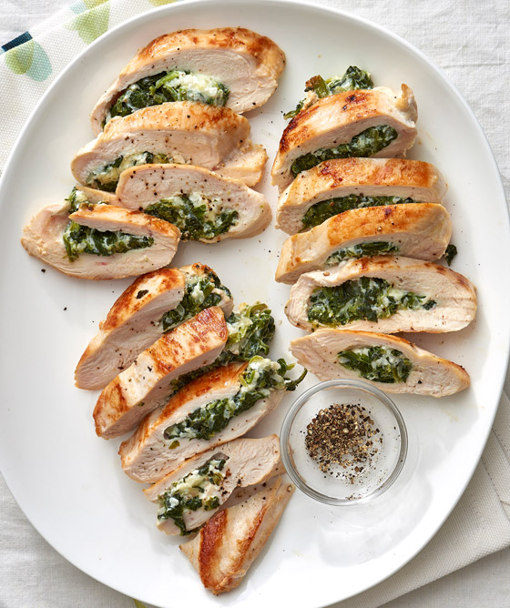 طريقة تحضير رولات الدجاج بالسبانخ والجبن للرجيم بطعم شهي ومميز صورة رقم 8