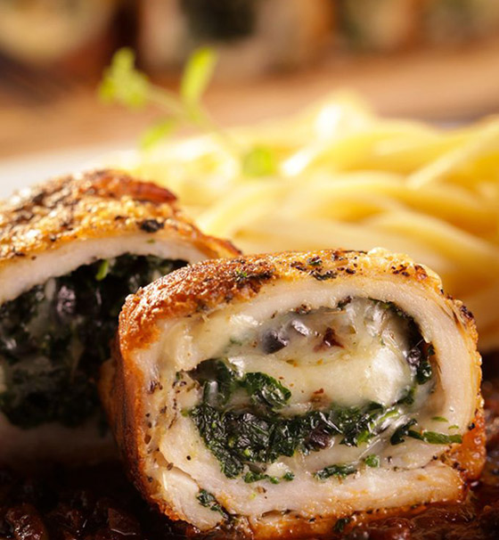 طريقة تحضير رولات الدجاج بالسبانخ والجبن للرجيم بطعم شهي ومميز صورة رقم 9