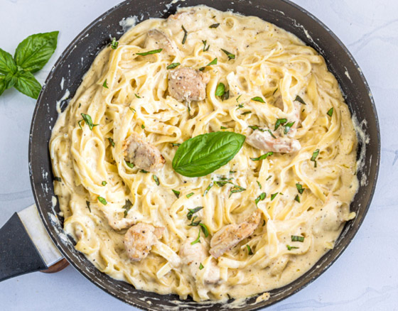 ألذ الأطباق الإيطالية: إليكم طريقة تحضير معكرونة فوتشيني ألفريدو صورة رقم 1 ألذ الأطباق الإيطالية: إليكم طريقة تحضير معكرونة فوتشيني ألفريدو صورة رقم 1