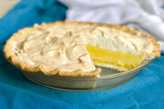 إليكم طريقة تحضير فطيرة المرنغ والأناناس المبتكرة الشهية والمميزة صورة رقم 11 إليكم طريقة تحضير فطيرة المرنغ والأناناس المبتكرة الشهية والمميزة صورة رقم 11