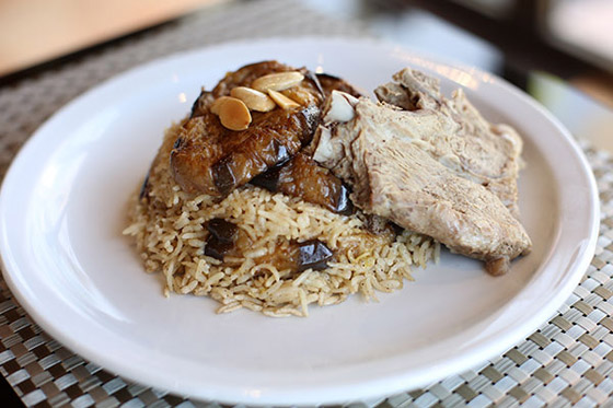 مقلوبة باذنجان باللحمة لسفرة مميزة صورة رقم 1