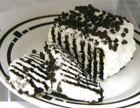 إليكم طريقة تحضير كيك الحمار الوحشي.. وصفة سهلة ومناسبة للجو الحار صورة رقم 7 إليكم طريقة تحضير كيك الحمار الوحشي.. وصفة سهلة ومناسبة للجو الحار صورة رقم 7