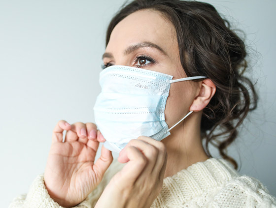 لماذا تغيرت نظرة العالم إلى أغطية الوجه والكمامات للحماية من كورونا؟ صورة رقم 8 لماذا تغيرت نظرة العالم إلى أغطية الوجه والكمامات للحماية من كورونا؟ صورة رقم 8