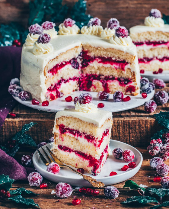 خاصة بسهرات الليالي الصيفية.. طريقة تحضير كيكة التوت البري الباردة صورة رقم 6 خاصة بسهرات الليالي الصيفية.. طريقة تحضير كيكة التوت البري الباردة صورة رقم 6