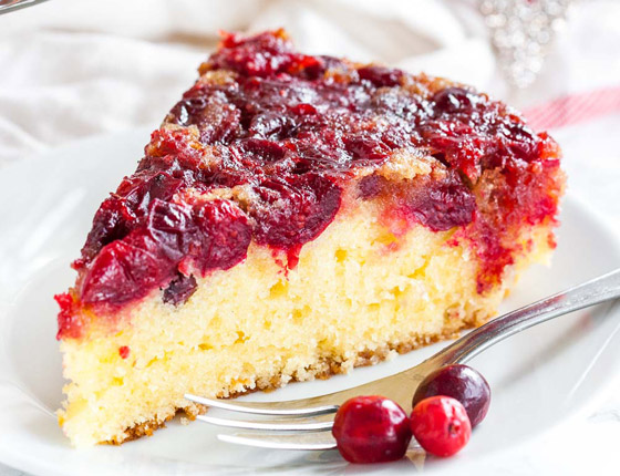 خاصة بسهرات الليالي الصيفية.. طريقة تحضير كيكة التوت البري الباردة صورة رقم 11 خاصة بسهرات الليالي الصيفية.. طريقة تحضير كيكة التوت البري الباردة صورة رقم 11