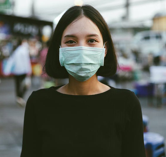 لماذا تغيرت نظرة العالم إلى أغطية الوجه والكمامات للحماية من كورونا؟ صورة رقم 6 لماذا تغيرت نظرة العالم إلى أغطية الوجه والكمامات للحماية من كورونا؟ صورة رقم 6