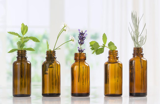 الزيوت العطرية: علاج صحي ونفسي.. إليكم فوائدها ووصفات علاجية صورة رقم 2