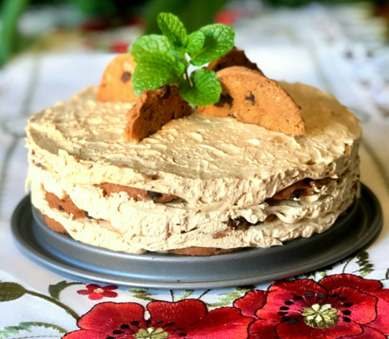 إلى عشاق الاسبريسو: إليكم طريقة تحضير كيك الموكا البارد بـ3 خطوات صورة رقم 2 إلى عشاق الاسبريسو: إليكم طريقة تحضير كيك الموكا البارد بـ3 خطوات صورة رقم 2