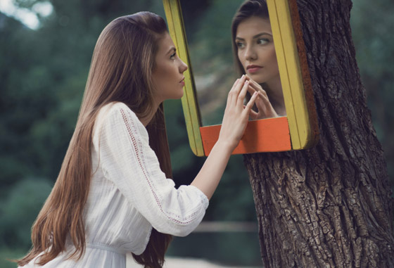 إنسان يعشق ذاته بشدة.. 6 علامات تحذرك أن شريكك شخص نرجسي! صورة رقم 1 إنسان يعشق ذاته بشدة.. 6 علامات تحذرك أن شريكك شخص نرجسي! صورة رقم 1