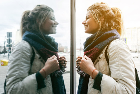 إنسان يعشق ذاته بشدة.. 6 علامات تحذرك أن شريكك شخص نرجسي! صورة رقم 9 إنسان يعشق ذاته بشدة.. 6 علامات تحذرك أن شريكك شخص نرجسي! صورة رقم 9