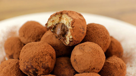 كرات التيراميسو لضيافة عيد مبتكرة صورة رقم 1