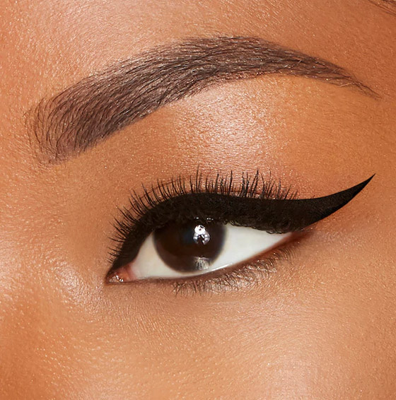 هذا ما يكشفه كحل العين عن شخصية المرأة..! صورة رقم 1