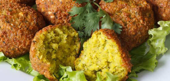 منها الكبدة والملوخية والفتة..جولة على أشهر أطباق المطبخ المصري صورة رقم 4