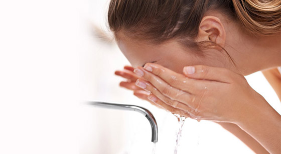 طرق التخلّص من دهون البشرة في الصيف صورة رقم 3