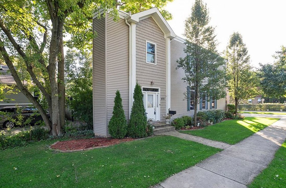 منزل الفطيرة النحيف: مظهره مخادع مثّل أعجوبة للسكان وبيع بمبلغ خيالي! صورة رقم 17