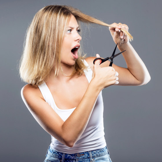 تصفيفه اليومي وأجهزة التجفيف.. 8 أمور تسبب تساقط الشعر! إليكم حلولها صورة رقم 9