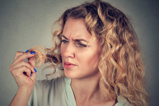 تصفيفه اليومي وأجهزة التجفيف.. 8 أمور تسبب تساقط الشعر! إليكم حلولها صورة رقم 5