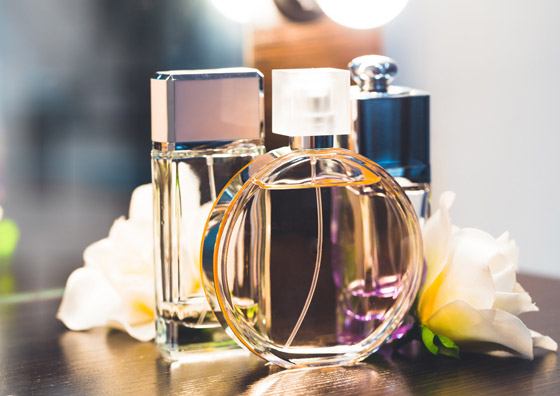 هل للعطور مدة صلاحية؟ إليكم 5 نصائح لجعل رائحتها تدوم فترة أطول صورة رقم 3 هل للعطور مدة صلاحية؟ إليكم 5 نصائح لجعل رائحتها تدوم فترة أطول صورة رقم 3