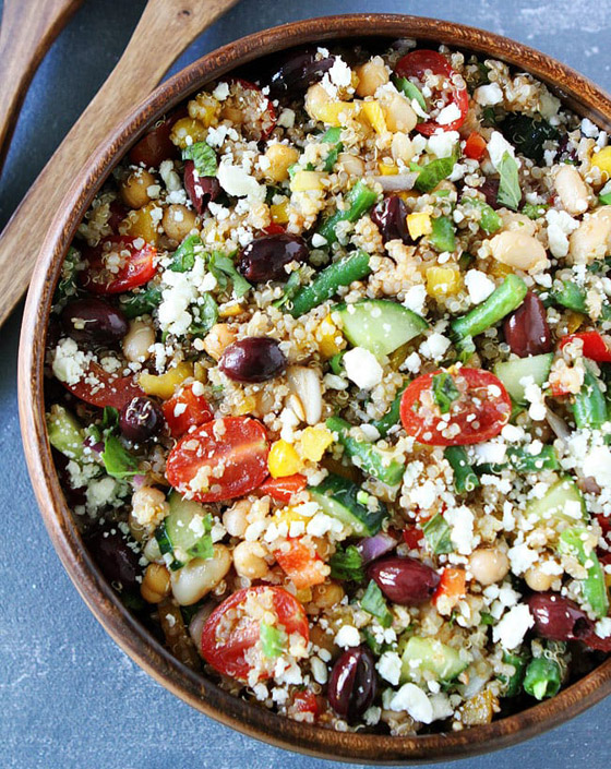 لعشاء خفيف غني بالألياف والبروتين.. إليكم سلطة الكينوا بالفاصولياء صورة رقم 5 لعشاء خفيف غني بالألياف والبروتين.. إليكم سلطة الكينوا بالفاصولياء صورة رقم 5