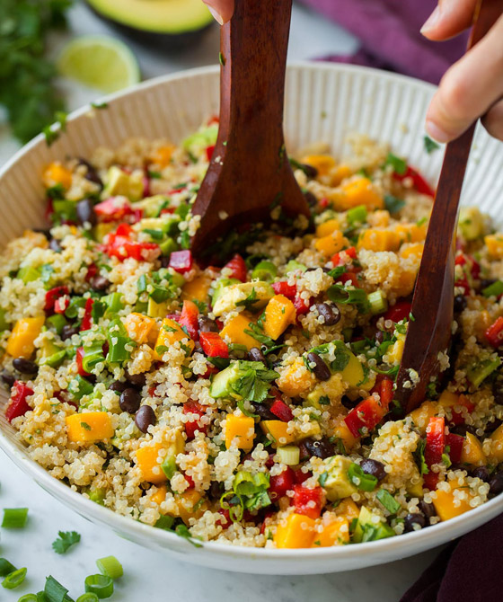 لعشاء خفيف غني بالألياف والبروتين.. إليكم سلطة الكينوا بالفاصولياء صورة رقم 6 لعشاء خفيف غني بالألياف والبروتين.. إليكم سلطة الكينوا بالفاصولياء صورة رقم 6