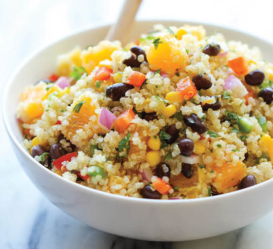 لعشاء خفيف غني بالألياف والبروتين.. إليكم سلطة الكينوا بالفاصولياء صورة رقم 7 لعشاء خفيف غني بالألياف والبروتين.. إليكم سلطة الكينوا بالفاصولياء صورة رقم 7