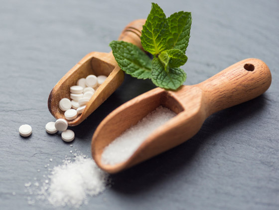 لا تحب المشروبات غير محلاة في الحمية؟ إليك بدائل السكر التي ستساعدك صورة رقم 1